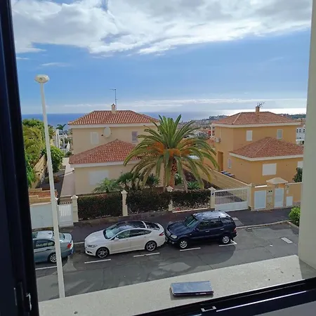 Villa-costaadeje-3br-balcony-wifi-parking * أذيخي