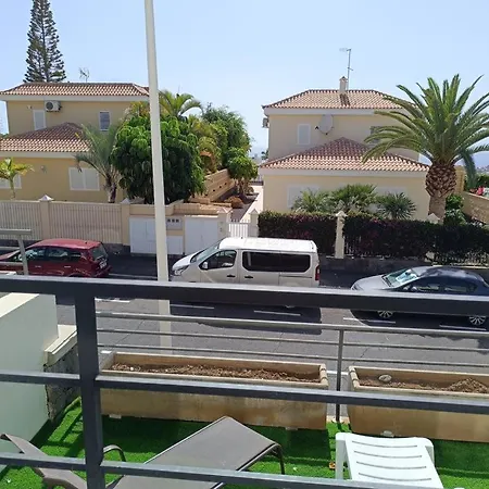 Villa-costaadeje-3br-balcony-wifi-parking * أذيخي