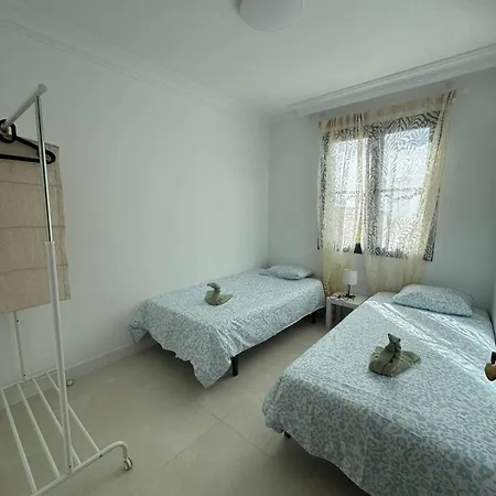 فيلة Villa-costaadeje-3br-balcony-wifi-parking